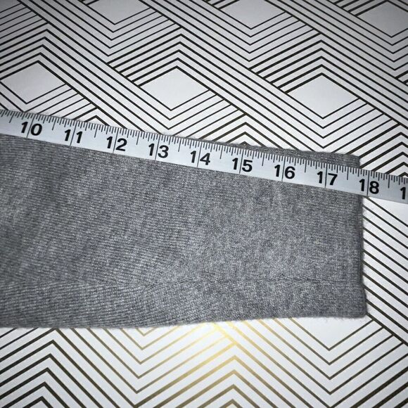 100% Velvet Mink‎ Sweater Dress Sz M Gray Long Sleeve Ornate Button Closure - Picture 8 of 11